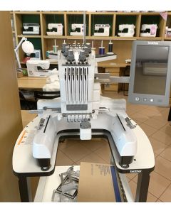 Macchina ricamatrice professionale Brother Entrepreneur PR680W - DA ESPOSIZIONE