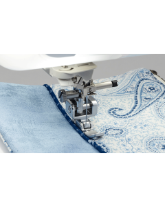 Piedino regolabile per cerniere e cordoncini per macchine con gambo alto Brother