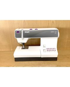 Macchina per cucire Pfaff select 4.2 - DA ESPOSIZIONE