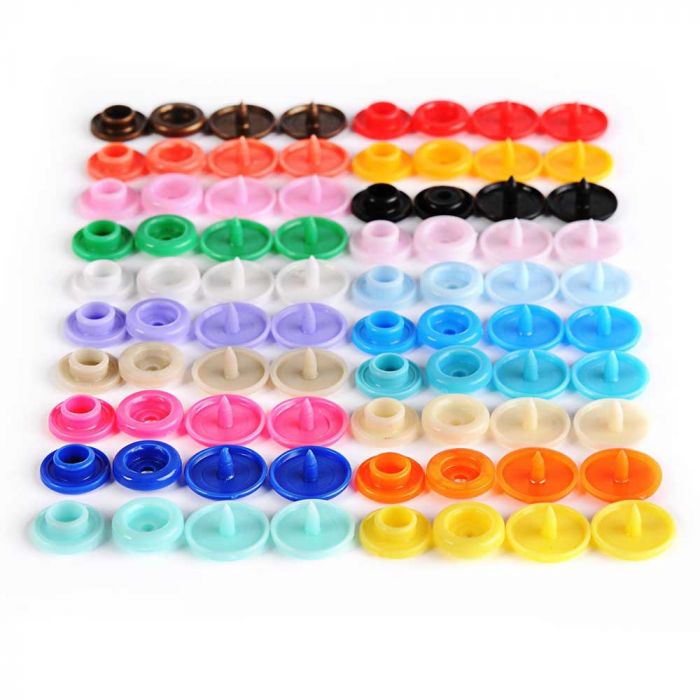 Bottoni in plastica a pressione Bottoni in plastica a pressione
